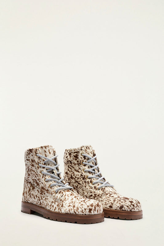 Trekking Boots