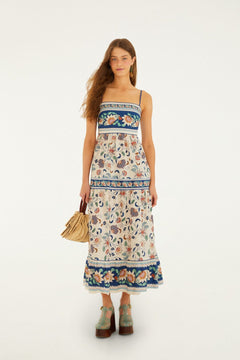 FLORAL DELHI TAPESTRY LIGHT PINK