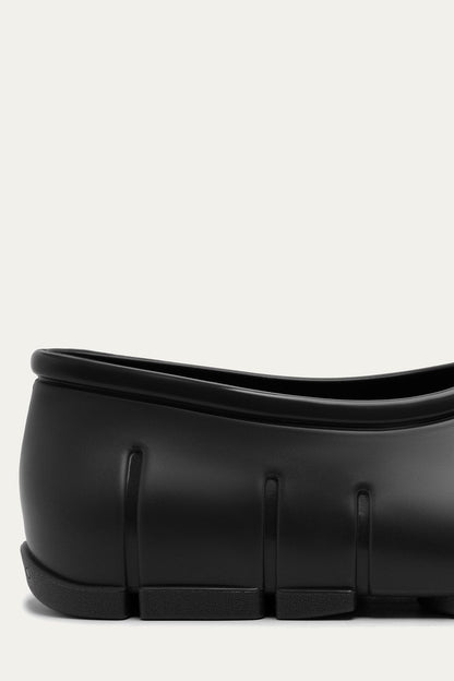 Black Monstera Rain Shoe